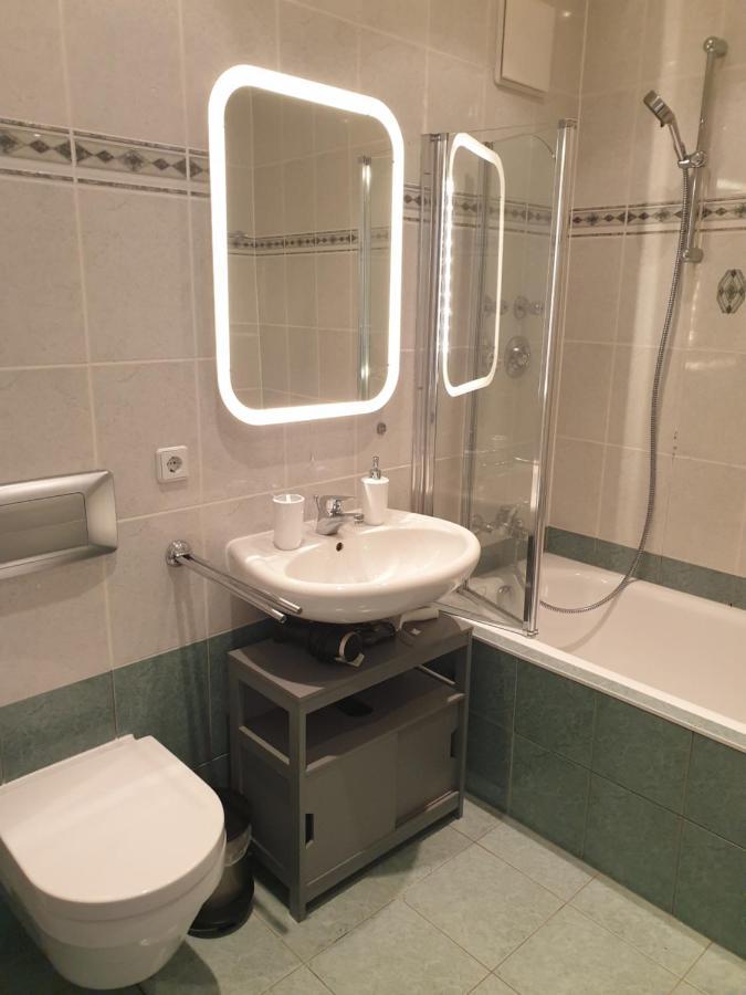 *****Saxonia De Luxe***** Neue & Hochwertige 50Qm² 2-Zimmer-Ferienwohnung In Chemnitz Mit Parkplatz & Wie Zuhause Wohlfuehlatmosphaere - My Feel@Home Apartment In شيمنيتز المظهر الخارجي الصورة